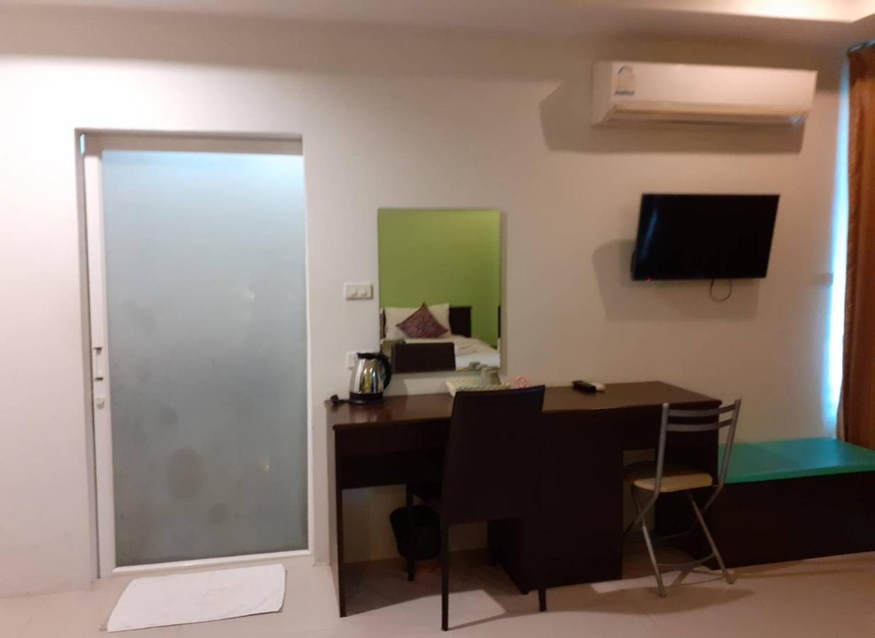 קאמאלה ביץ' Nicha Residence מראה חיצוני תמונה